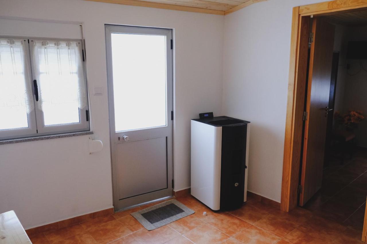 Casinha Da Eira Apartment Gois Exterior photo